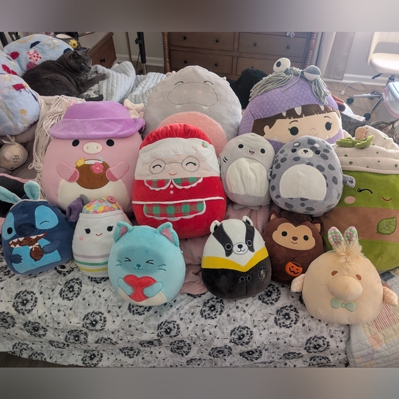 Squishmallows Other - Squishmallows Bundle Assorted Colors And Sizes- WILL NOT SPLIT